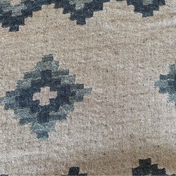 Wilfred Diamond Mosaic Wool Blanket Scarf - Picture 5 of 6